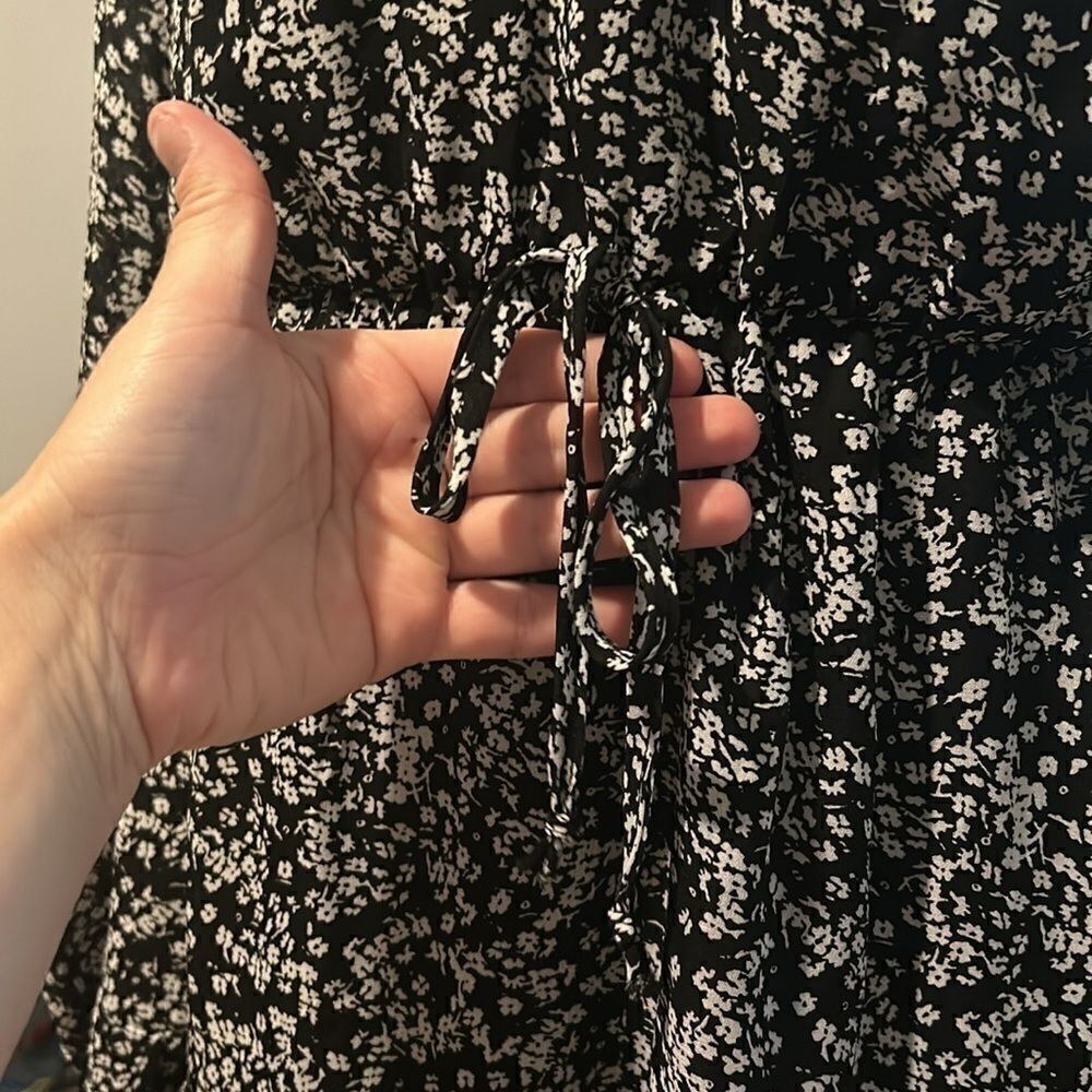 Maurice’s Dress medium  C - Picture 13 of 13